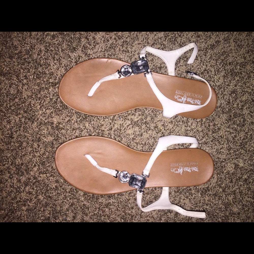Coach and Four Sandals size 8